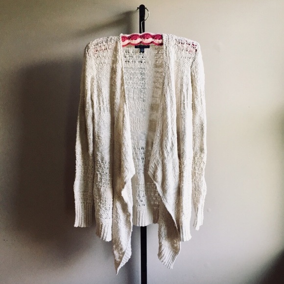 American Eagle Outfitters Sweaters - 🍷 American Eagle Fly Away Cardigan Sz XS